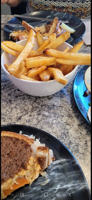 Fries marked as $6.50, ring up as $7.25 at Make It Vegan in Lakewood