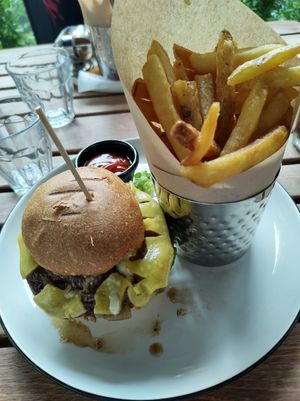  at Maxwell's in London