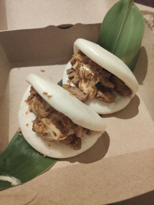 El pan bao vegano, estaba muy seco. No recomiendo at El Garaje in Valencia