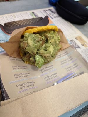  at El Garaje in Valencia