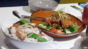 Vegan fried rice and Gado Gado at Malayan Orchid in Bendigo