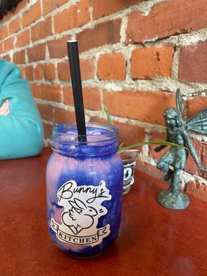 Indigo smoothie at Bunny's Nook Kitchen in Victoria