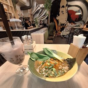 Sorry for the quality of the photo 😅 I got the tantan ramen (phenomenal) with the cincau drink (very good too) at Vegan AF Ramen in Krakow