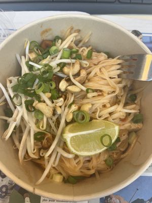 Vegan Pad Thaï   at Simbiosa in Luxembourg City