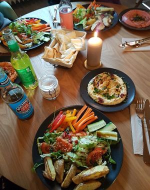 Hummus at Neighborhood in Kiel