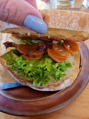  at MUM & DAD in Kiel