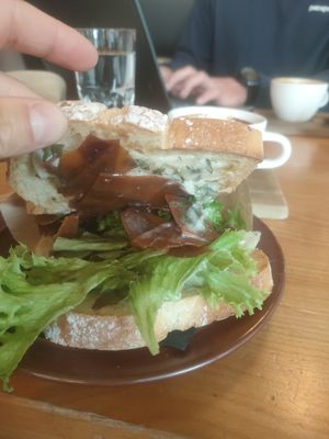  at MUM & DAD in Kiel