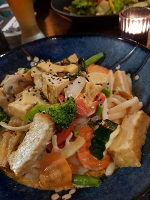 Udon Noodle Curry with tofu and vegetables at Happy Kitchen in Baden Baden