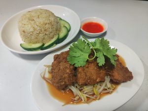 Crispy Vegan Chicken Hainanese Rice (VG) at Veggie Chef in Oakleigh
