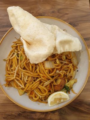 Mee goreng: very lovely char, delish tofu puffs, but bit light on veggies at Veggie Chef in Oakleigh