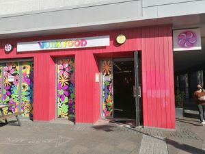 Outside at Vunk Food in Frankfurt