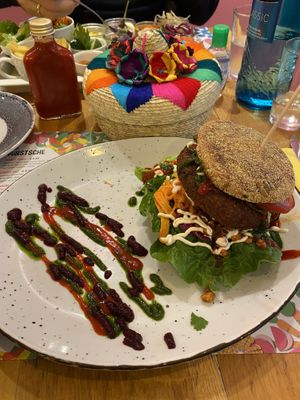 Vunky Fab mit Pumper Bun at Vunk Food in Frankfurt