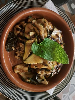 Zucchini Knoblauch Minze at That's Amore e Tarantella in Tenerife