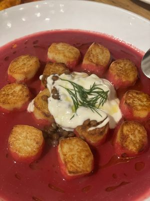 Gnocchi had potato flavors a lot which I liked a lot. Beet sauce is a bit watery though.   at local EAT in Seoul