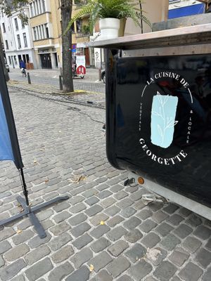 truck  at La Cuisine de Georgette in Huy