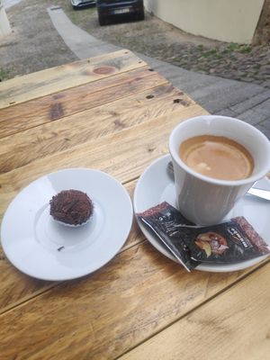  at Devore in Coimbra