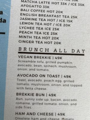 Vegan breakfast   at Sunny Cafe in Penida Island