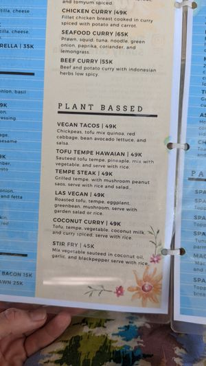  at Sunny Cafe in Penida Island