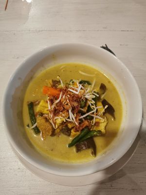  at Sunny Cafe in Penida Island