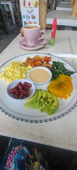  at Sunny Cafe in Penida Island