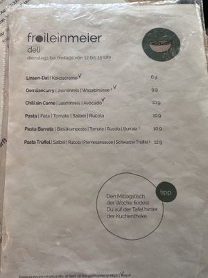 Vegan lunch options - more on the breakfast menu #Veganuary at Froilein Meier in Dortmund