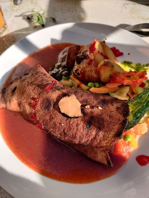 Seitan roll at Marie e Oli's in Armacao De Pera