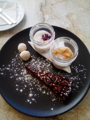 Dessert 😍😋 at Marie e Oli's in Armacao De Pera