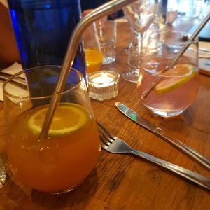 Cocktails at Soya Cantine Bio in Paris