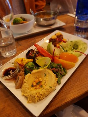 Mezze at Soya Cantine Bio in Paris