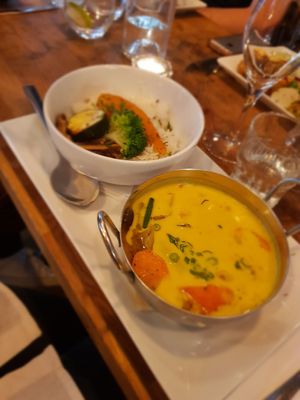 Curry at Soya Cantine Bio in Paris