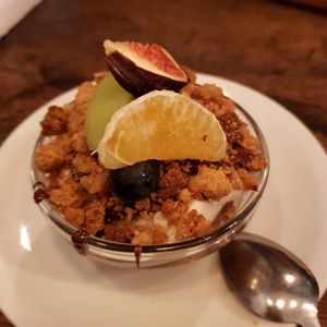 Verrine choco vanille at Soya Cantine Bio in Paris