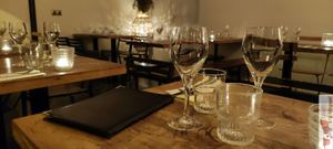 Cosy tables at Soya Cantine Bio in Paris