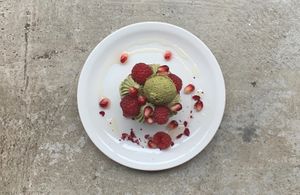 Green Tea Mactha Raspberry "Cheesecake" at Soya Cantine Bio in Paris