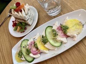   at Soya Cantine Bio in Paris