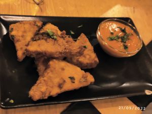Tempeh "nuggets" at Soya Cantine Bio in Paris