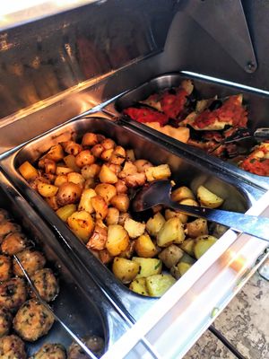 Brunch: Warm meals at Soya Cantine Bio in Paris