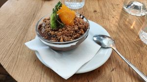  at Soya Cantine Bio in Paris