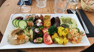  at Soya Cantine Bio in Paris