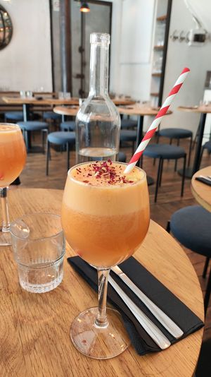  at Soya Cantine Bio in Paris