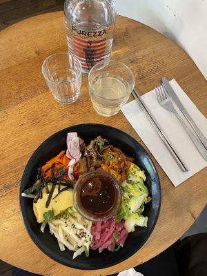   at Soya Cantine Bio in Paris