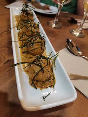 Albóndigas thai. at MESTIZA in Valencia