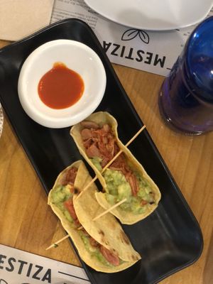 Tacos de jackfruit at MESTIZA in Valencia