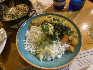 Arroz con verduras y curry  at MESTIZA in Valencia