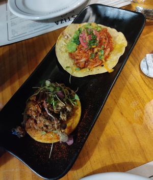 Arepa y taco de jackfruit at MESTIZA in Valencia