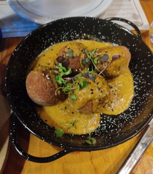 Albóndigas at MESTIZA in Valencia