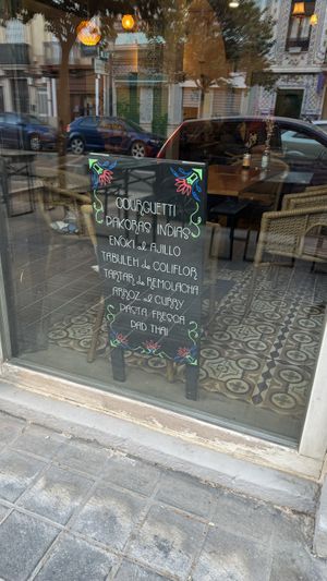 Opciones  at MESTIZA in Valencia