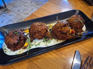 Pakoras at MESTIZA in Valencia