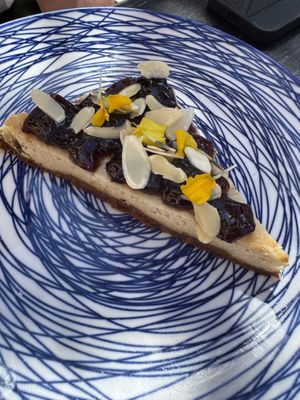   at MESTIZA in Valencia