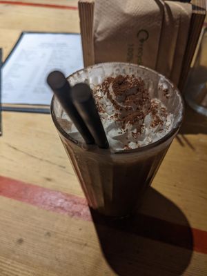 bannoffee smoothie at Needlemakers in Lewes