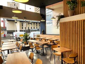 the salle at Montroy Caféteria in Montreuil